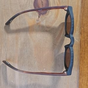 Tom's Bryton Sunglasses